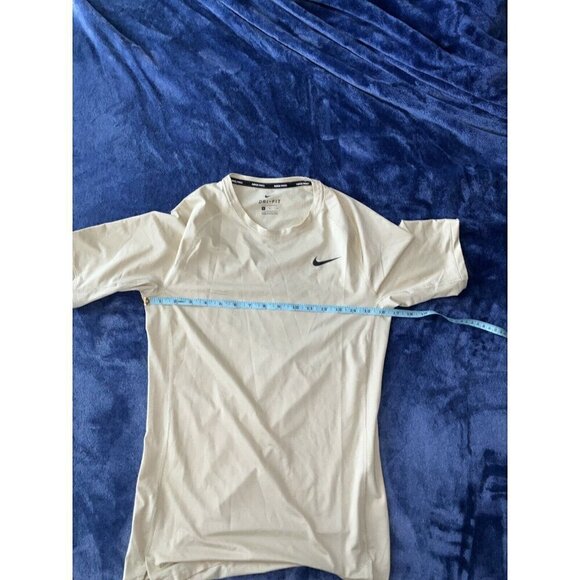 Nike Men's Pro‎ Compression Short Sleeve Shirt CJ0965-783 Sz Medium Beige - Picture 8 of 11